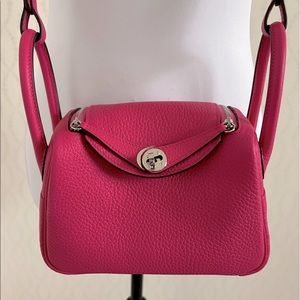 Taurillon Clemence Mini Lindy 20 in Rose Shocking
